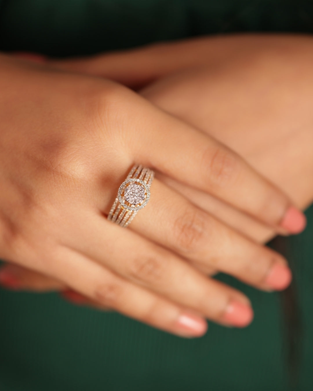 Solitaire Look Engagement Ring