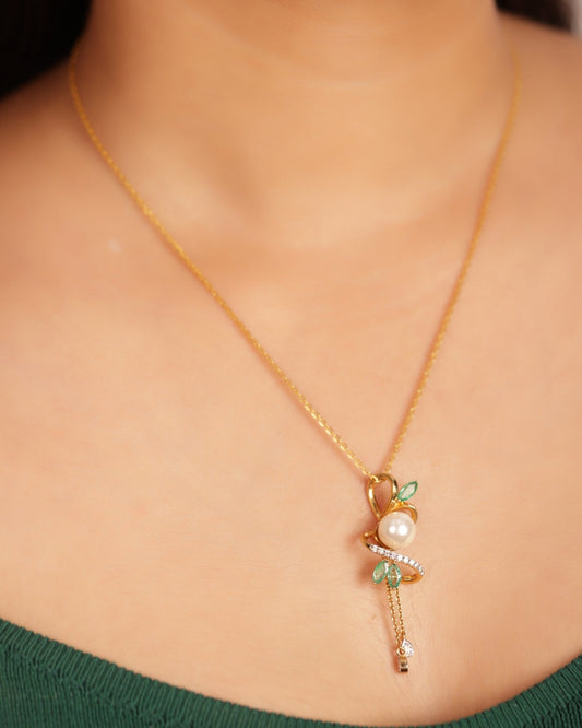 Emerald Pearl Floral Design Pendant