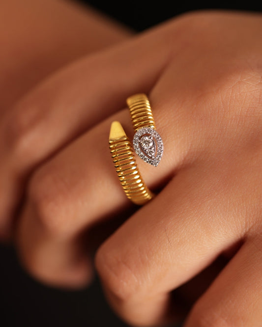Flexi Snake Diamond Ring