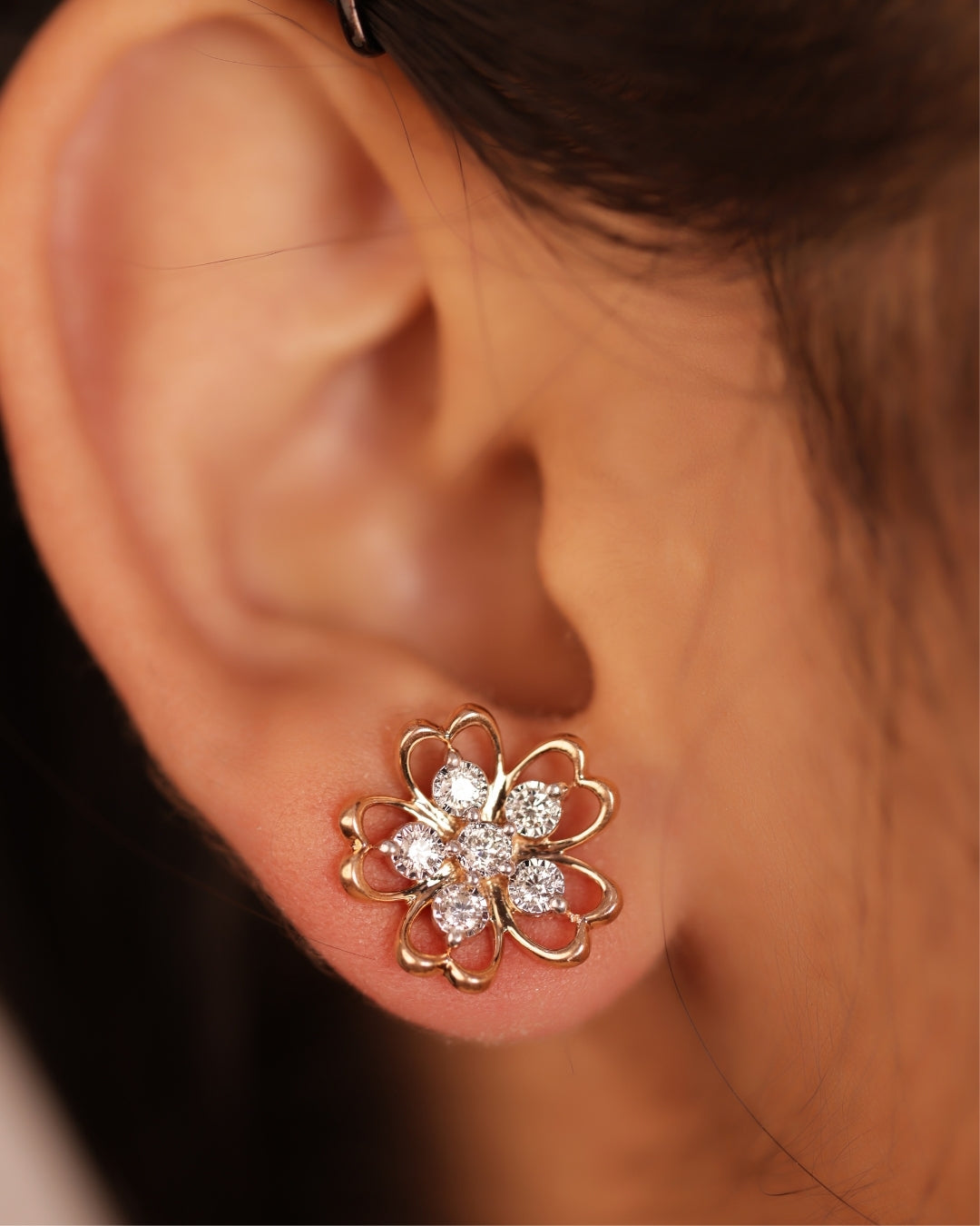 Traditional Floral Diamond Tops