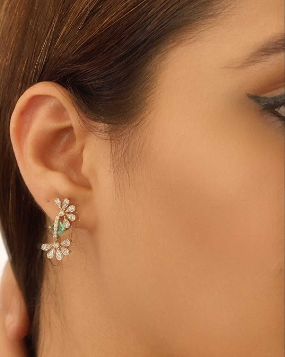 Emerald Aura- Diamond Necklace