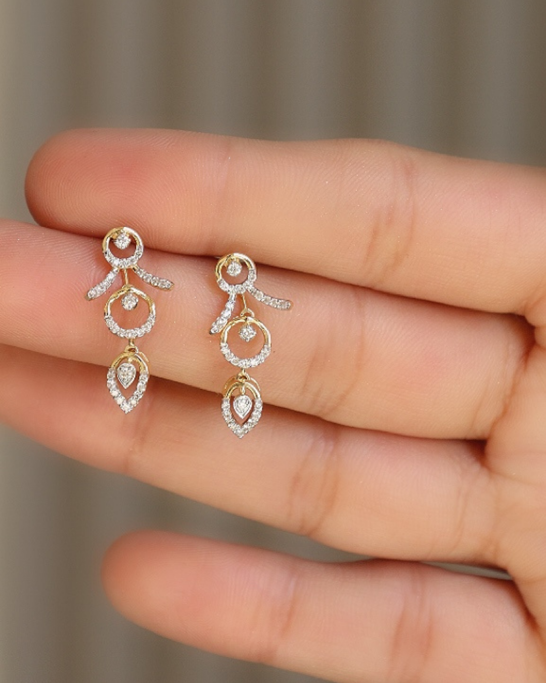 sparkling vinefall diamond necklace set