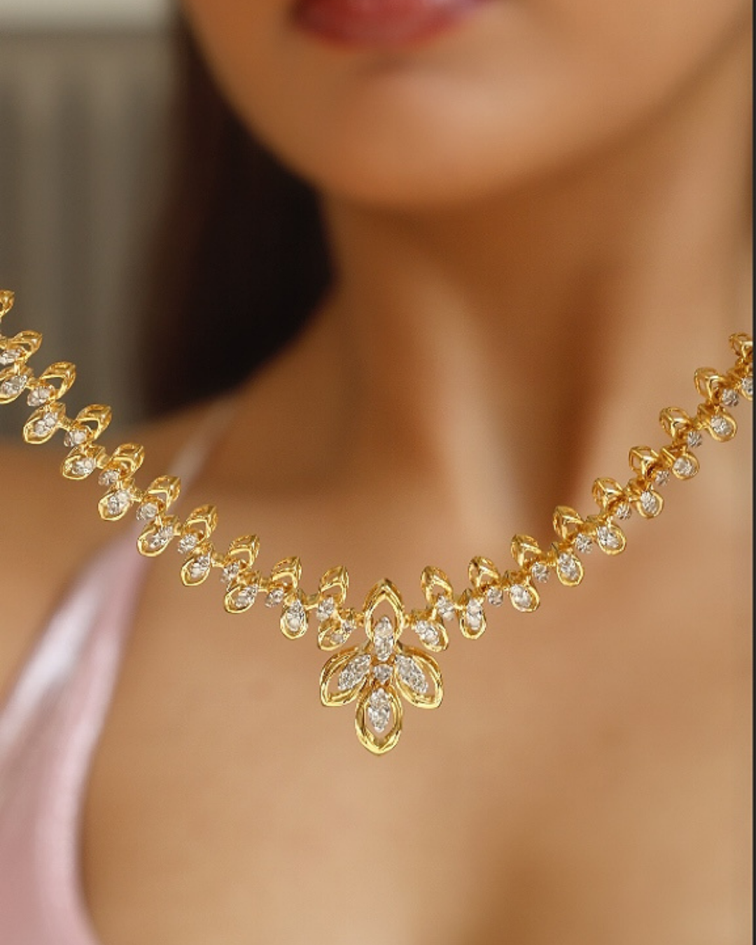 blossoming diamond petals necklace set